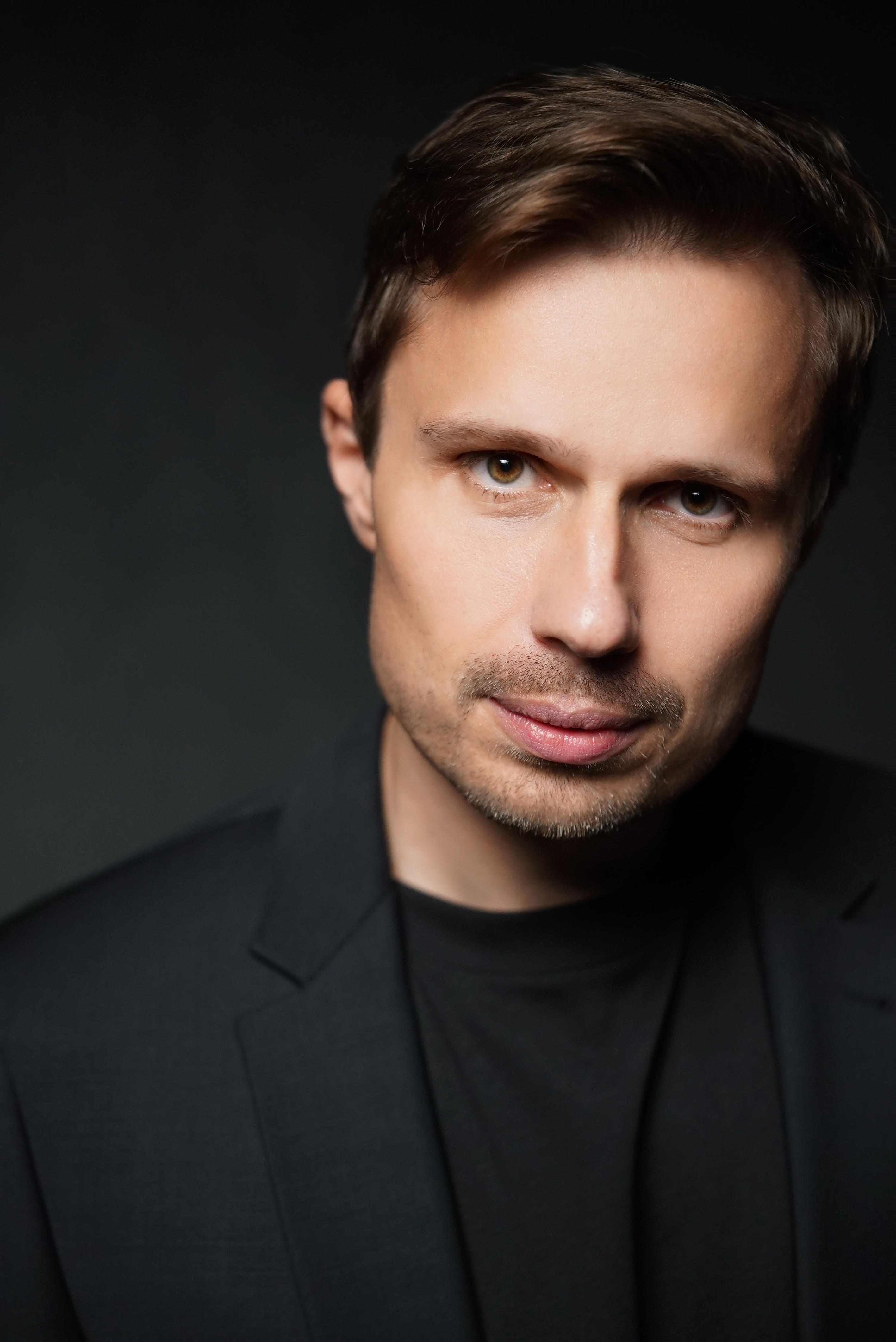 Max Shilov.png